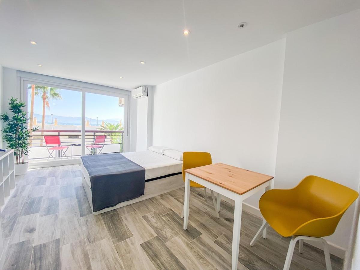 דירות טורמולינוס Wifi, Terraza, Piscina Y Acceso Privado A La Playa מראה חיצוני תמונה